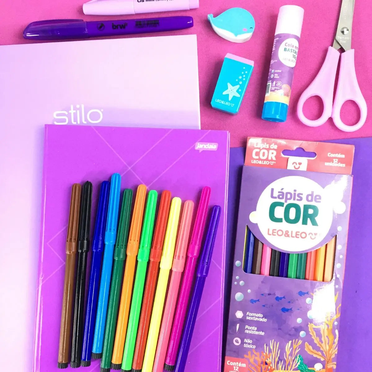 Kit Papelaria Tons de Roxo Lilas Escolar Pastel Neon Material Escolar Caderno Lapis Canetinha